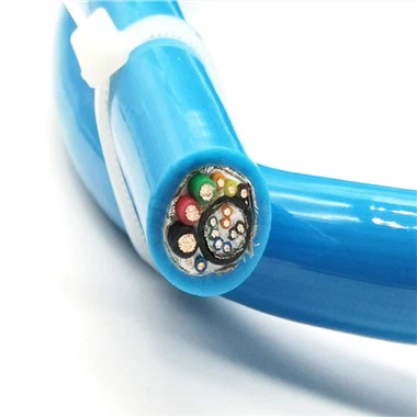 Vedenalainen hybridikaapeli